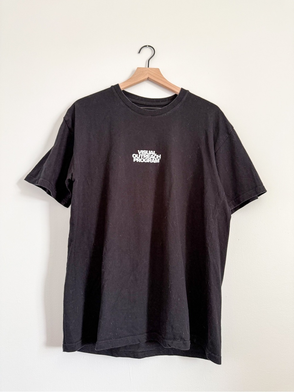 Visual Outreach Program Black Graphic T-Shirt Size Large